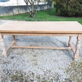 Farmhouse table