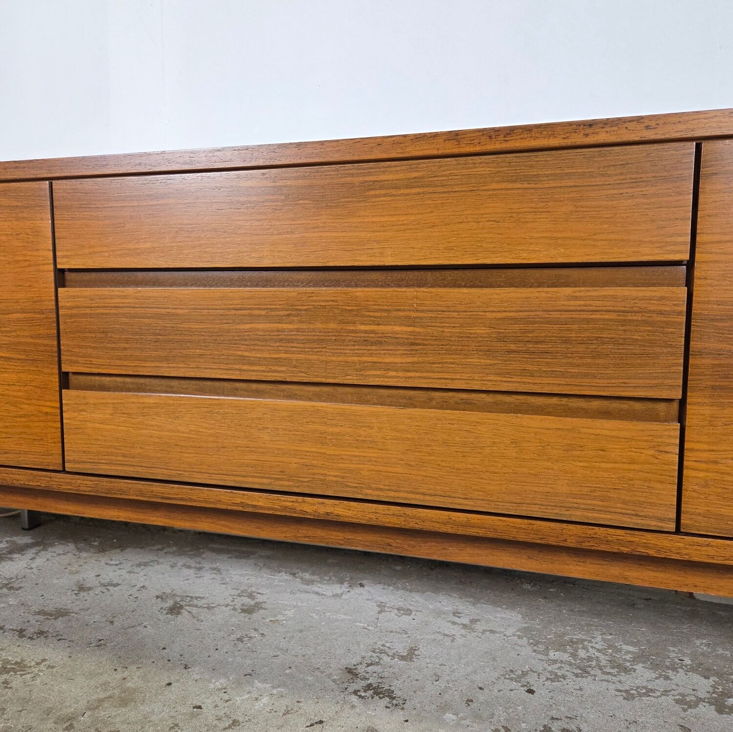 Helmut Magg 280 cm long! Vintage rosewood sideboard from the 1960s.