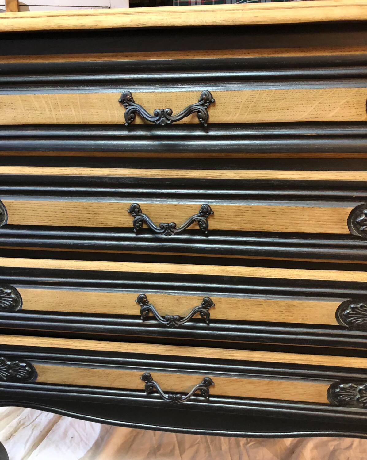 Vintage Chest of Drawers