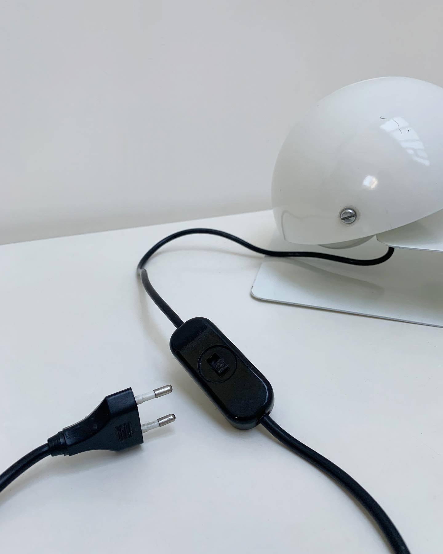 “Bugia” lamp by Giuseppe Cormio for Guzzini, 1975.