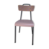 Chaise à pois pour enfant