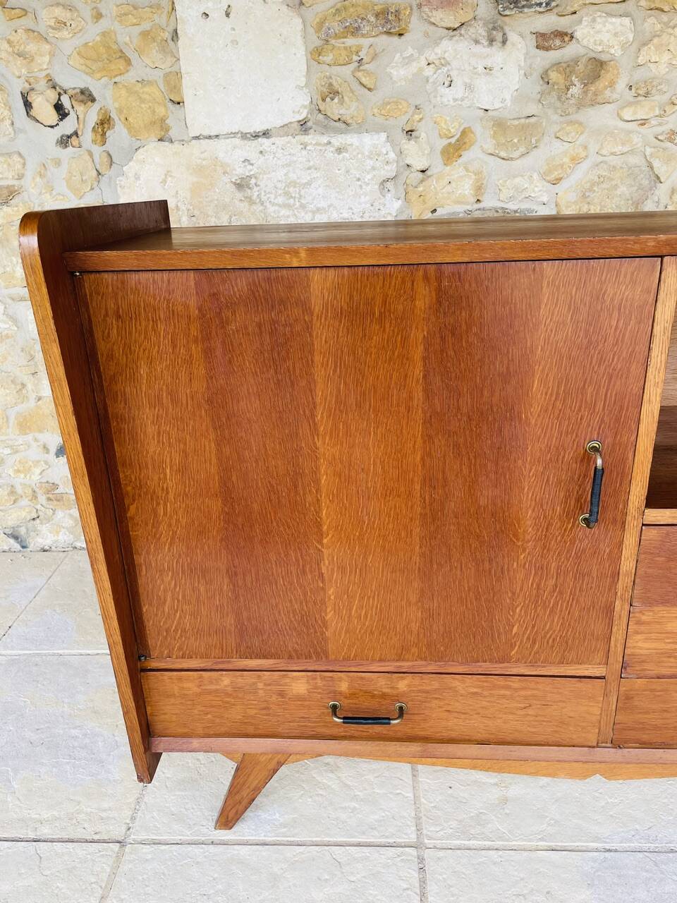 Oak storage unit, splayed legs circa 1950s