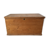 Old pine box