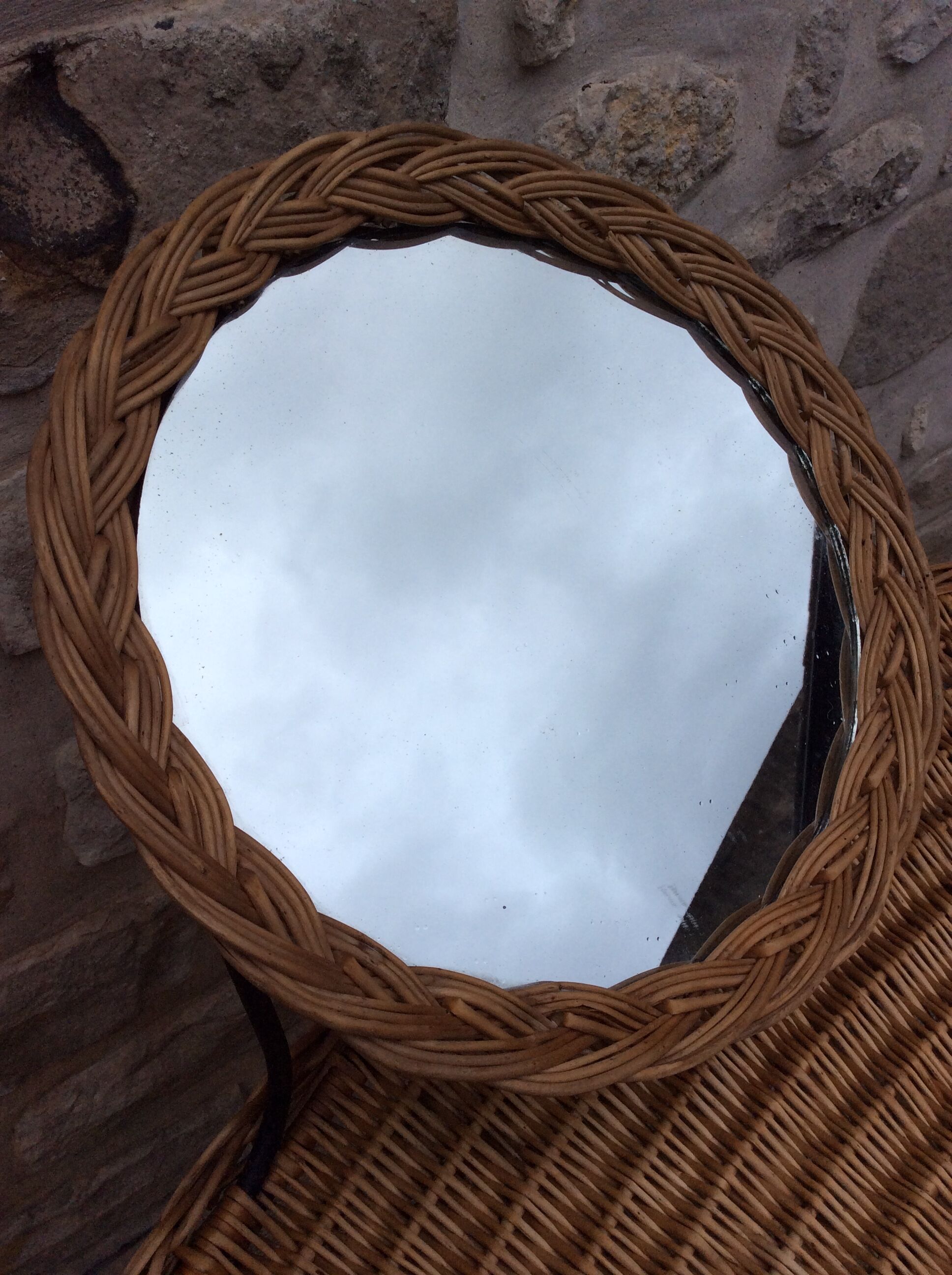 Wicker dressing table