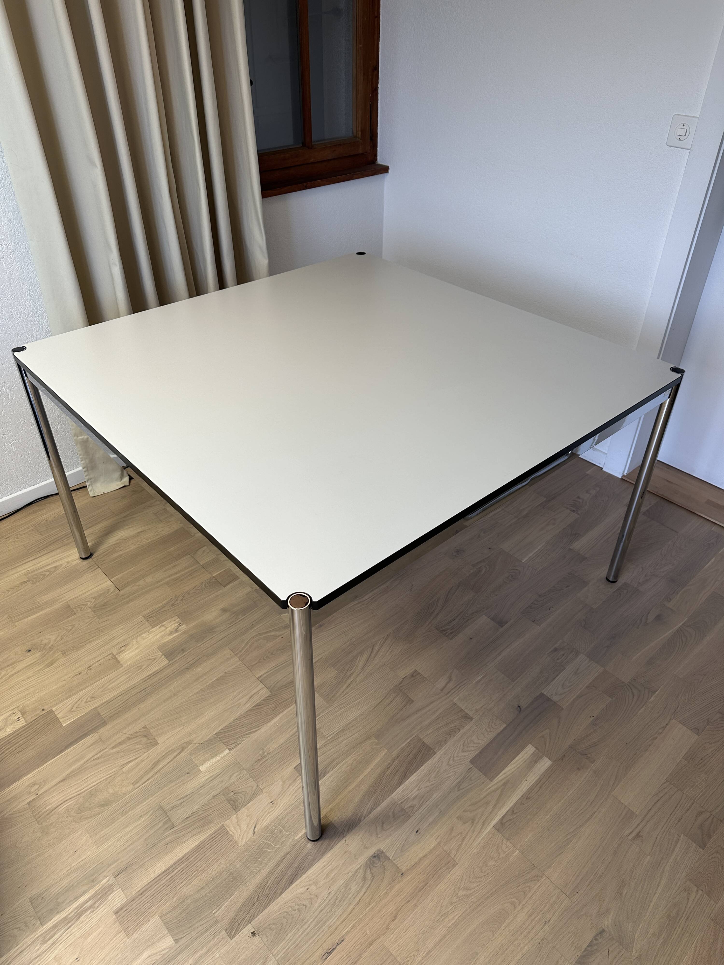 USM Haller table in pearl grey laminate