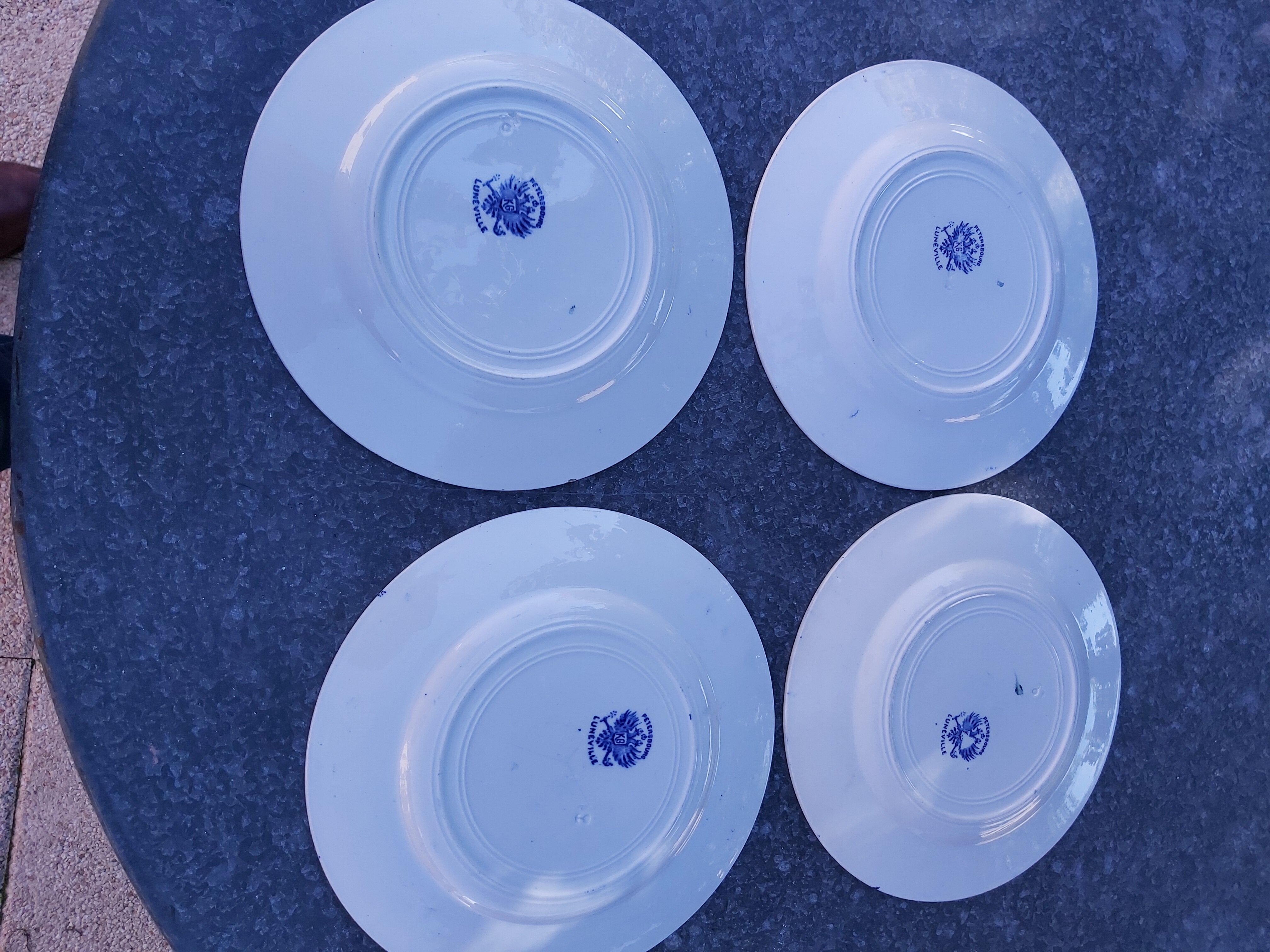 4 plates Lunéville model Petersburg