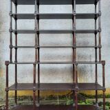 Six-tiered column shelf