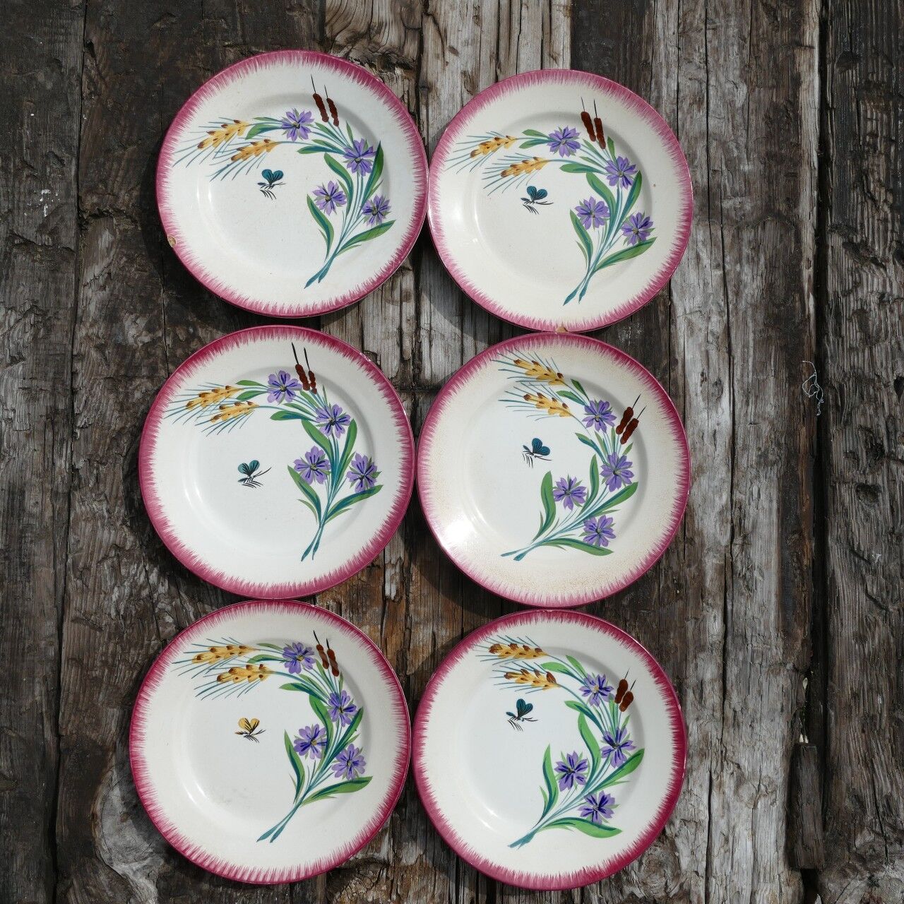 6 assiettes à dessert