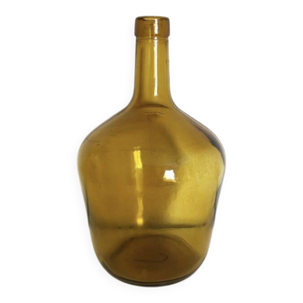 Give me vintage amber yellow Jeanne.