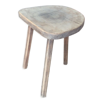 Tabouret tripode