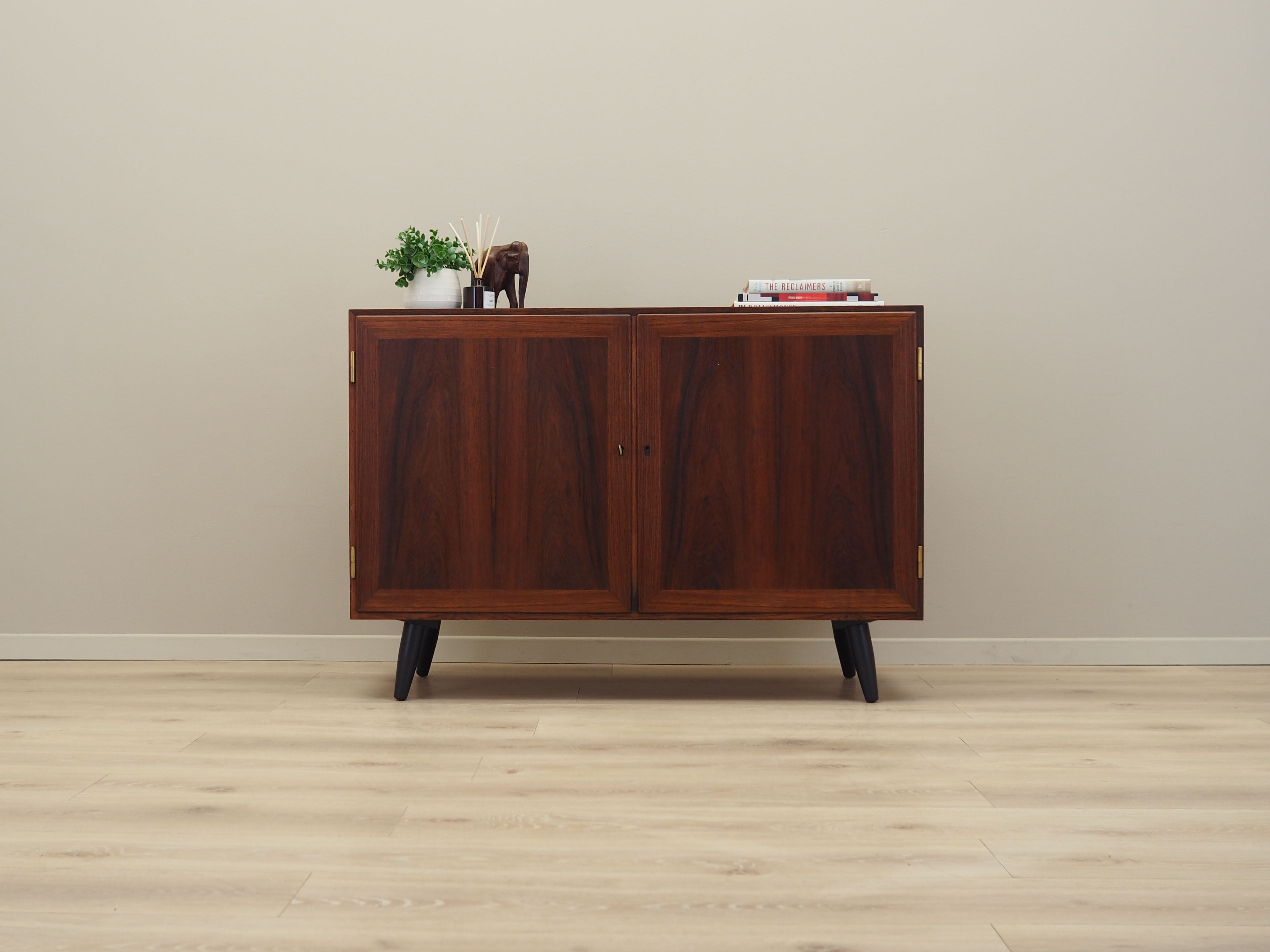 Rosewood cabinet, Danish design, 1960s, Carlo Jensen, Hundevad