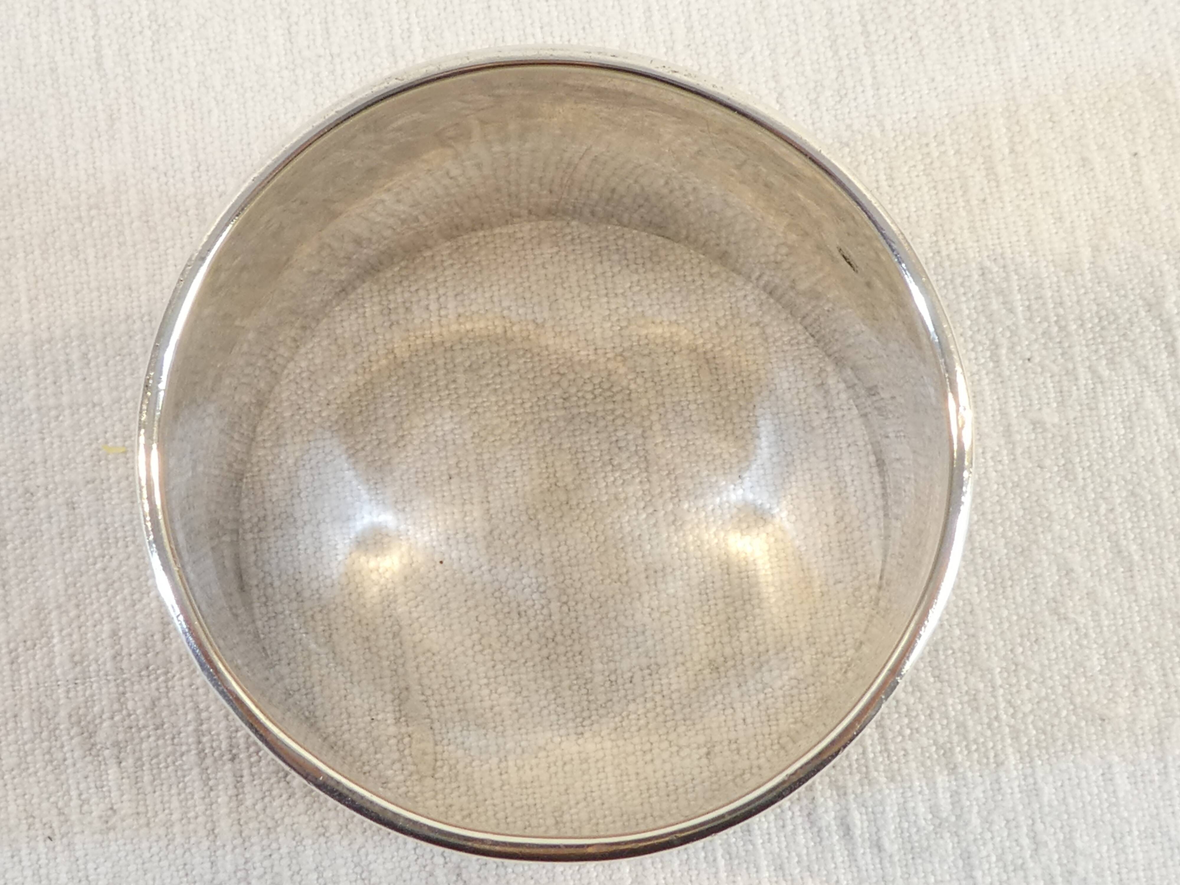 Solid silver towel round late 19th