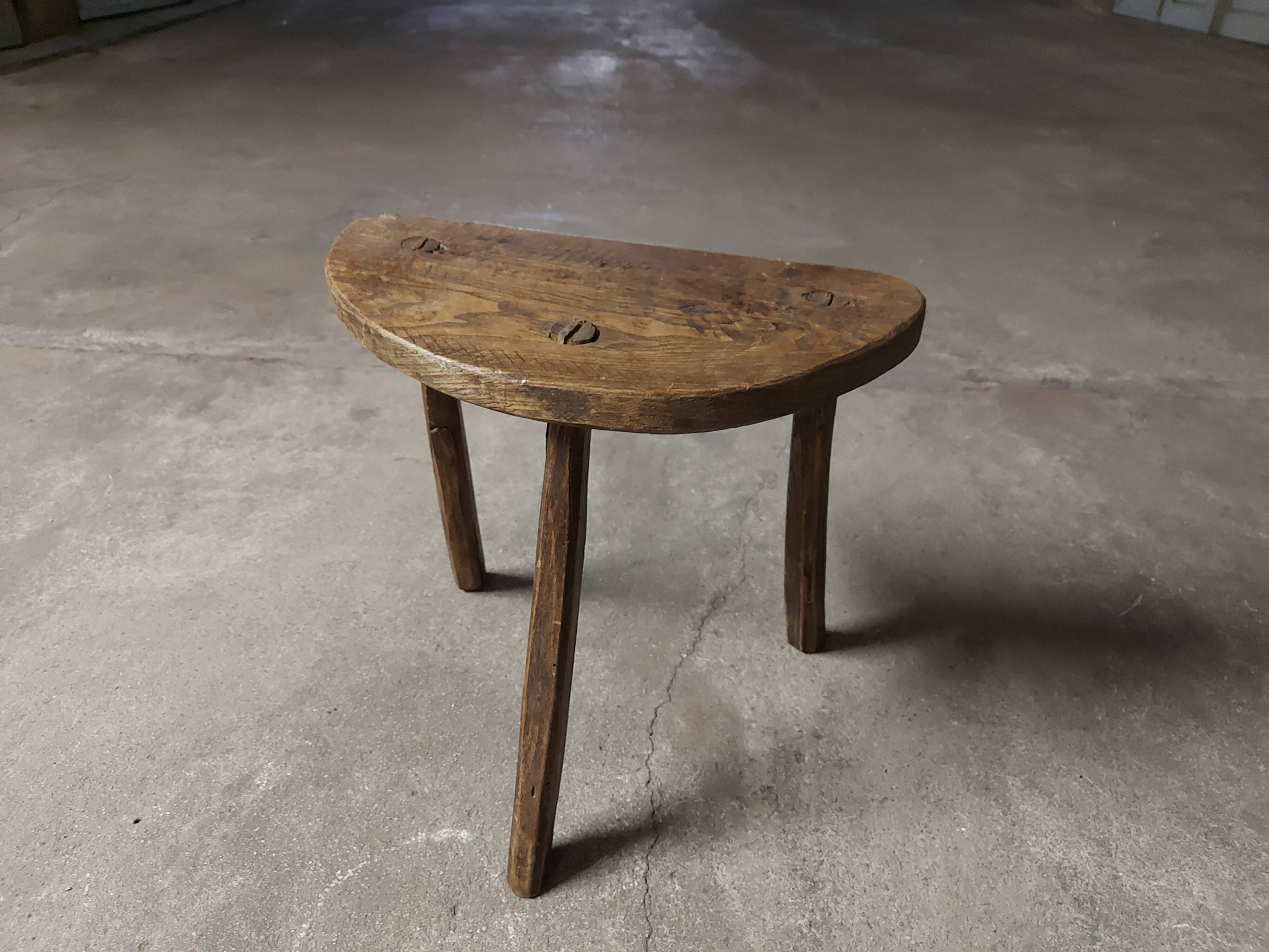 Milking tripod wooden stool