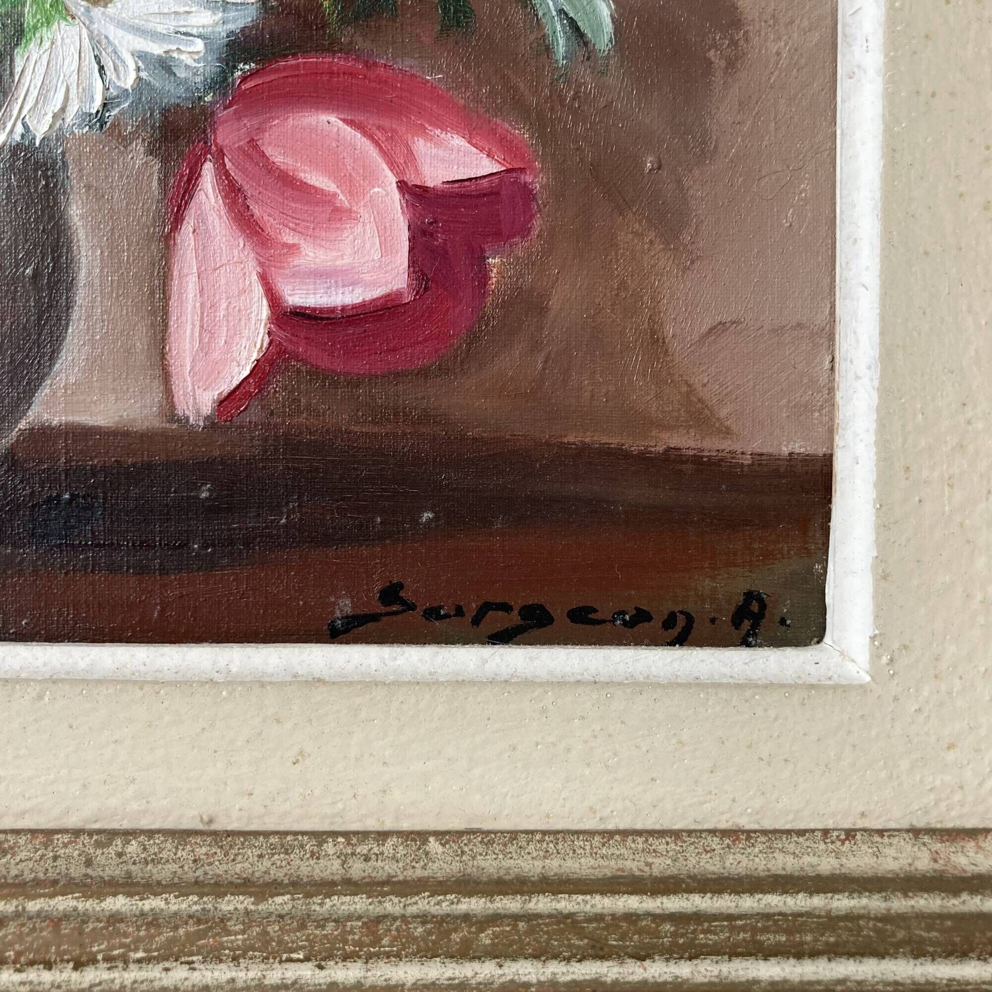 Painting painted in oil on canvas representing a bouquet of flowers signed Surgeon