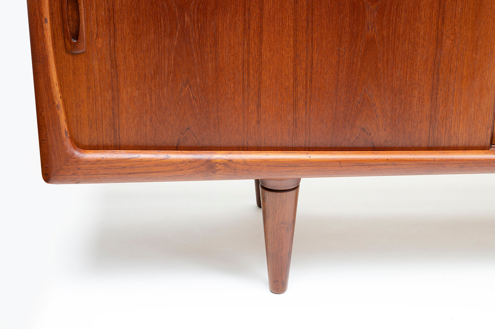 Mid-century modern danish teak sideboard hp hansen