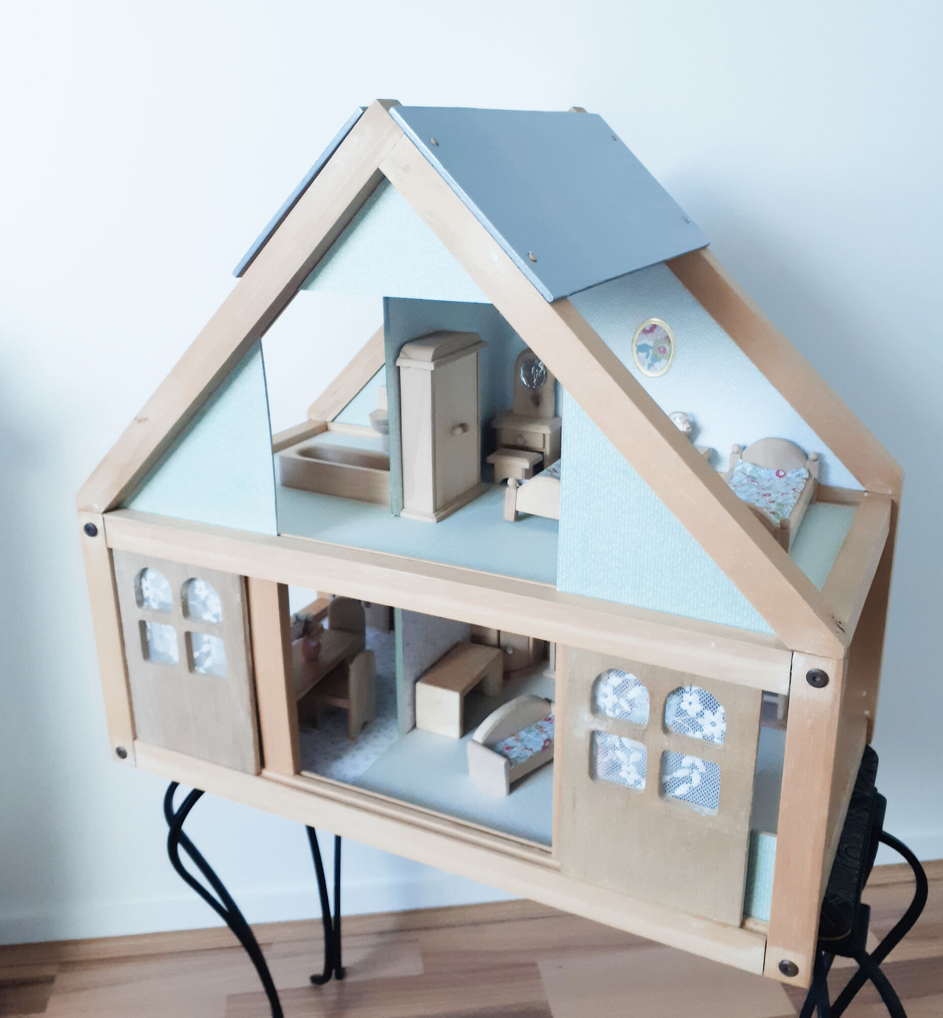 Wooden dollhouse, revamped, furnished, vintage French