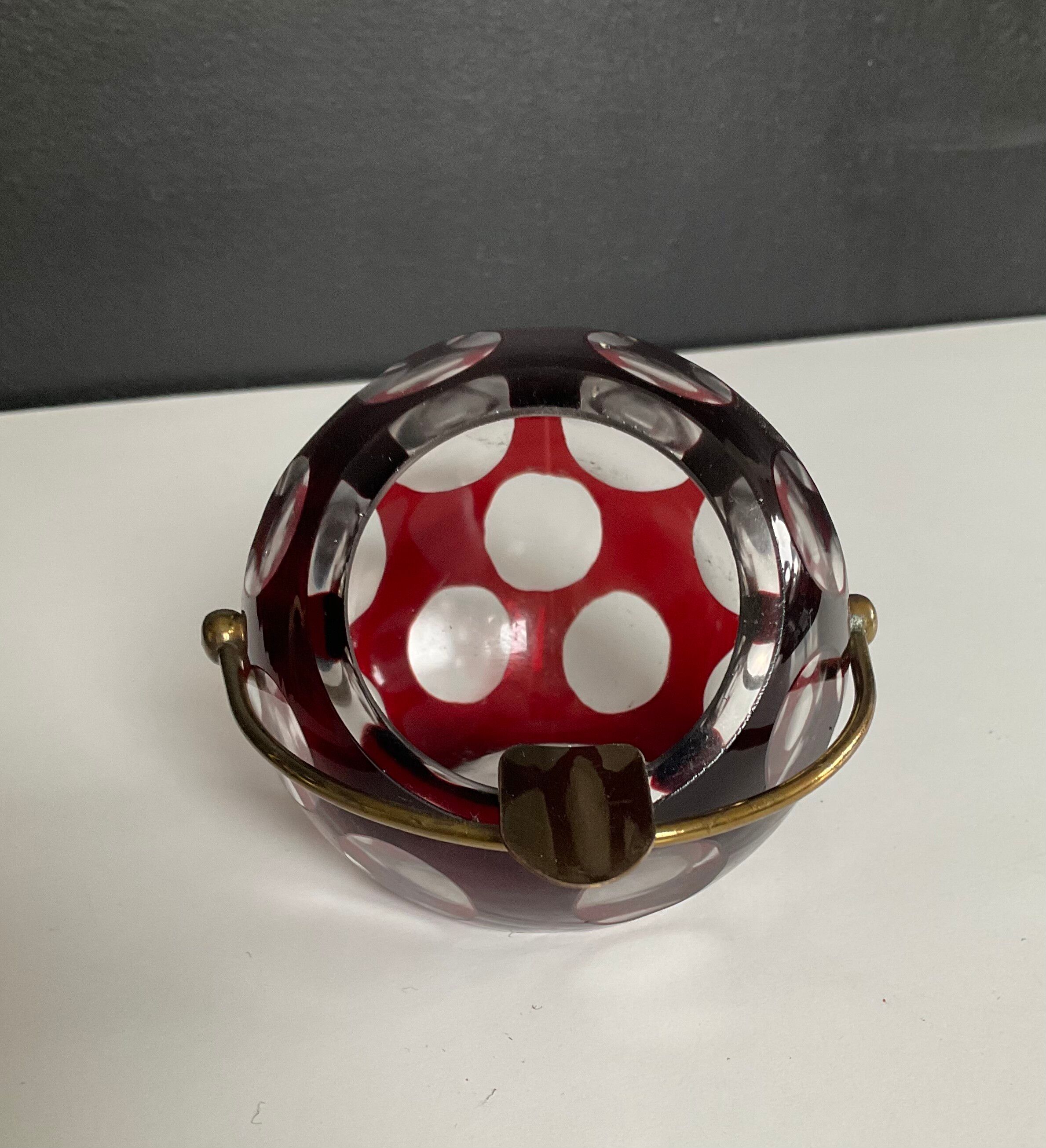 Crystal ashtray by Marina Voigt from the 1970s.