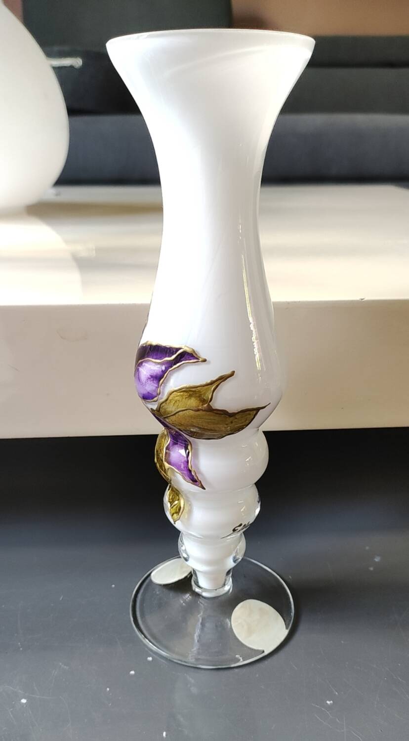 Stylish Kalina Poland vase. Floral decoration. Unique signed piece, 27 cm