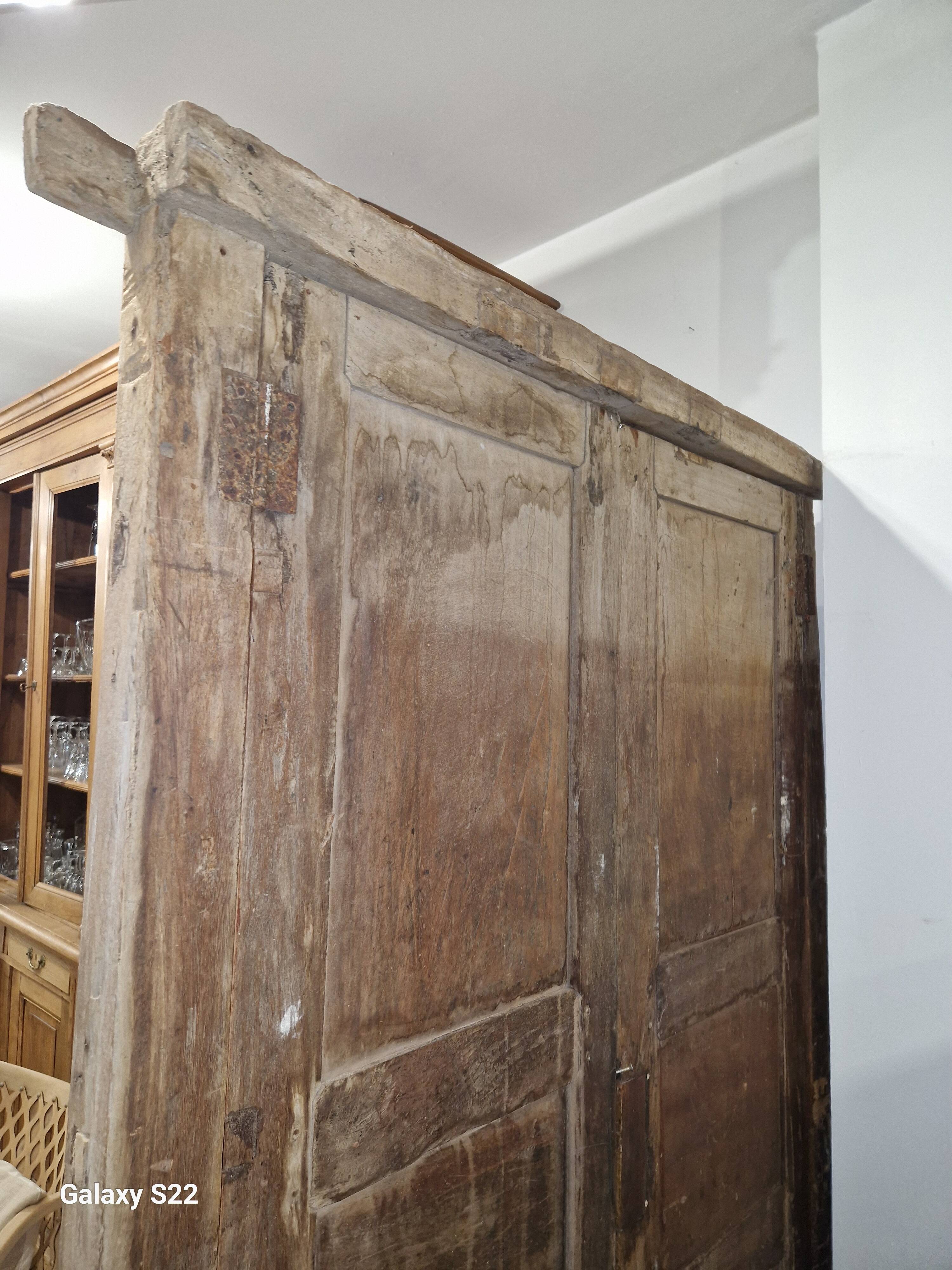 double door with frame