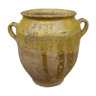 Old candied pot