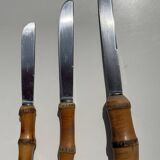 Set of knives with bamboo handles