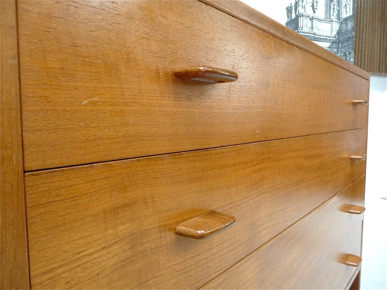 Commode en teck RY16 par Hans J. Wegner pour Ry Møbler, Danemark