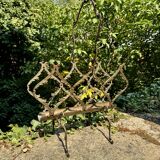 Bronze effect brass magazine rack