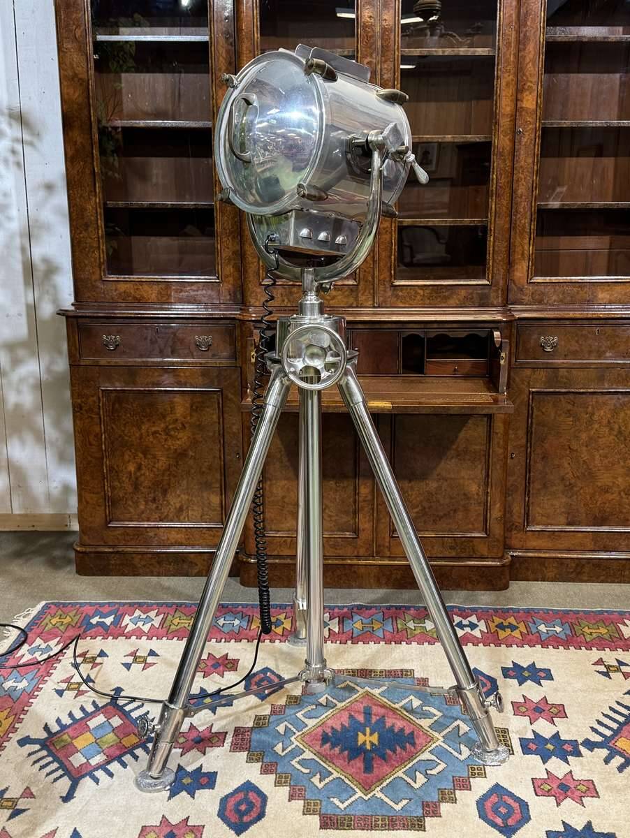 Modern marine style spotlight floor lamp