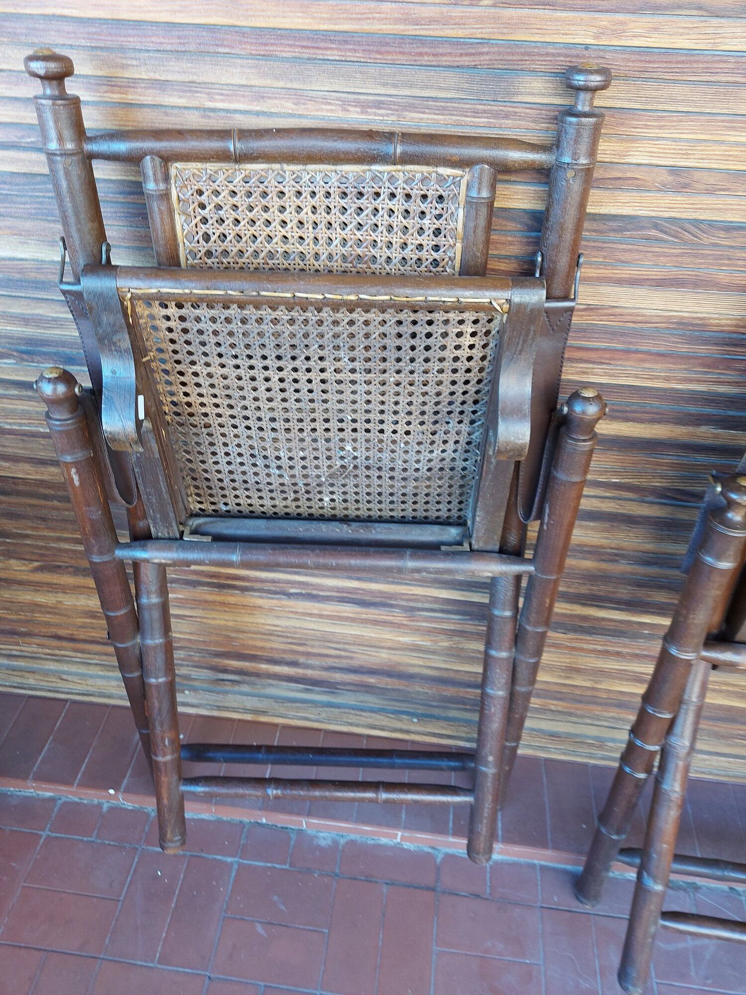 Set of 4 folding chairs old colonial style
