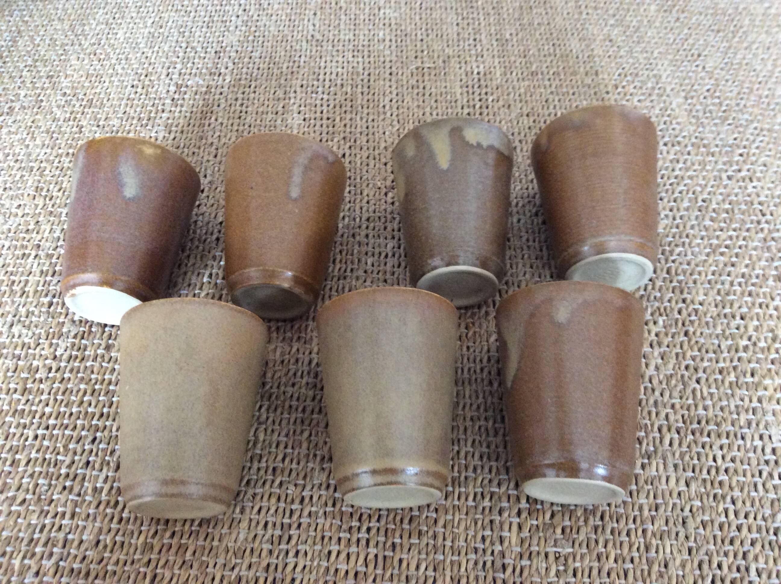 7 stoneware coffee cups