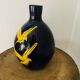 Ceramic vase decorated with birds