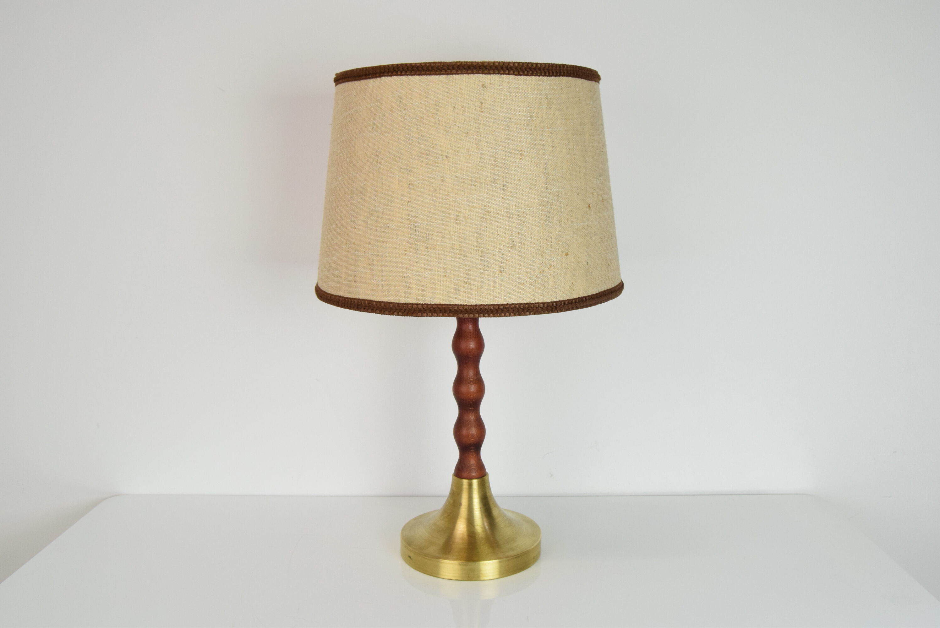 Lampe de table du milieu du siècle, années 1960
