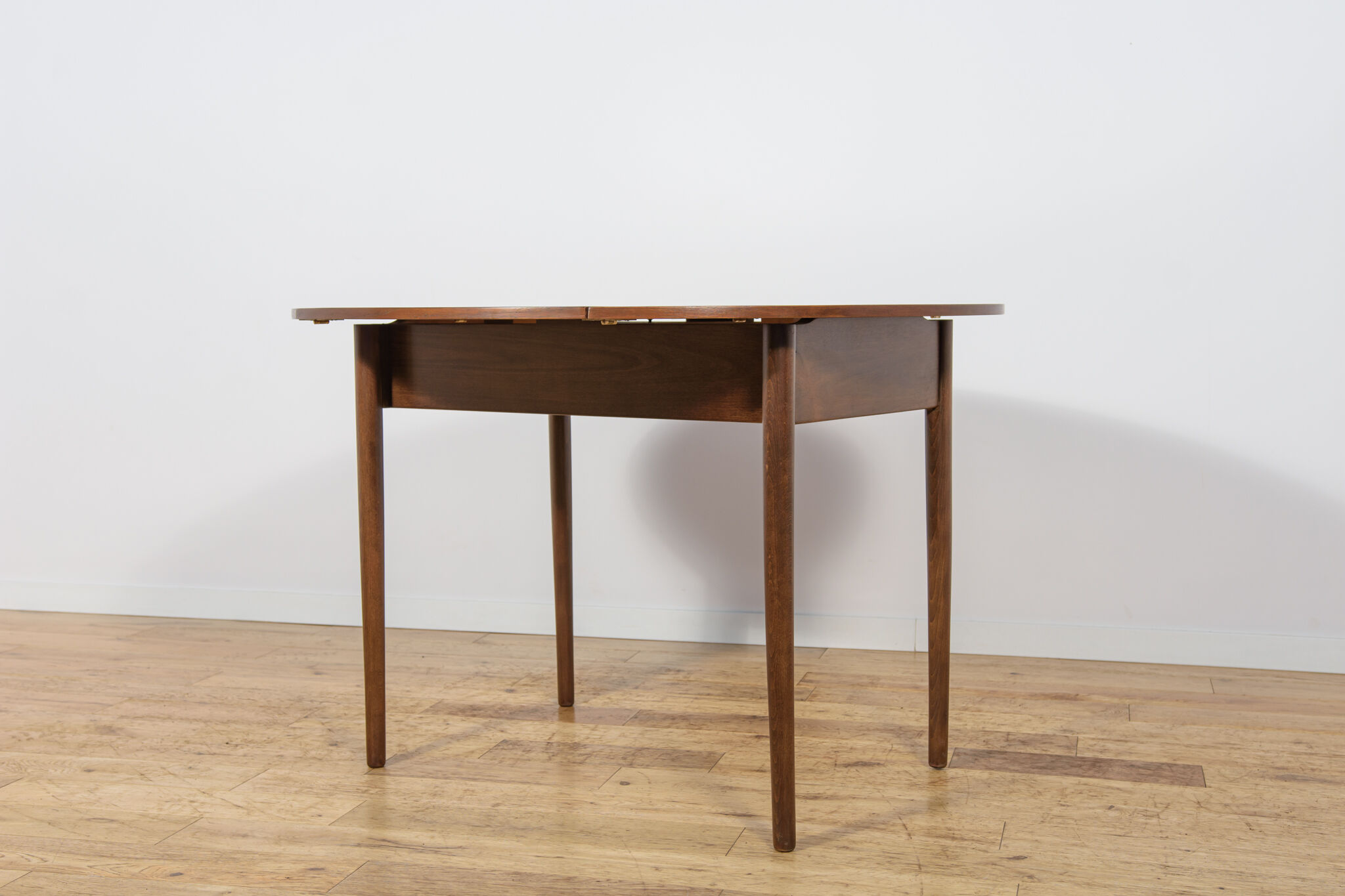 Mid-Century Teak Drop-Leaf Dining Table, United Kingdom, 1960s