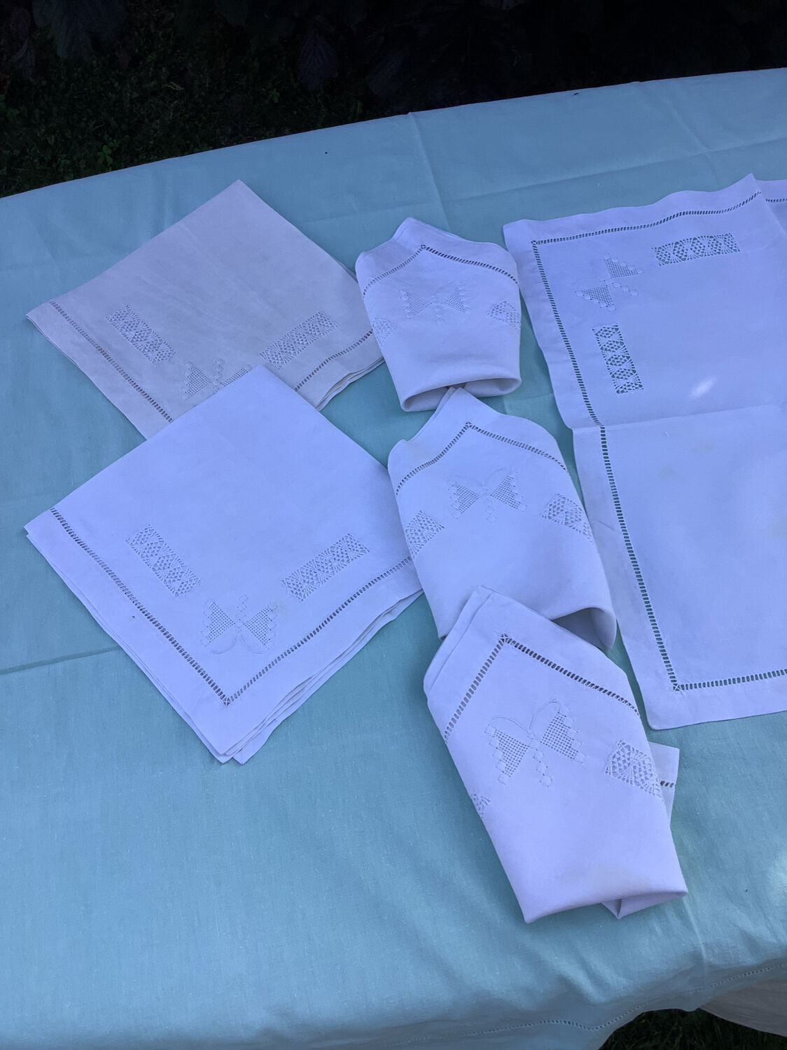 6 Antique embroidered napkins