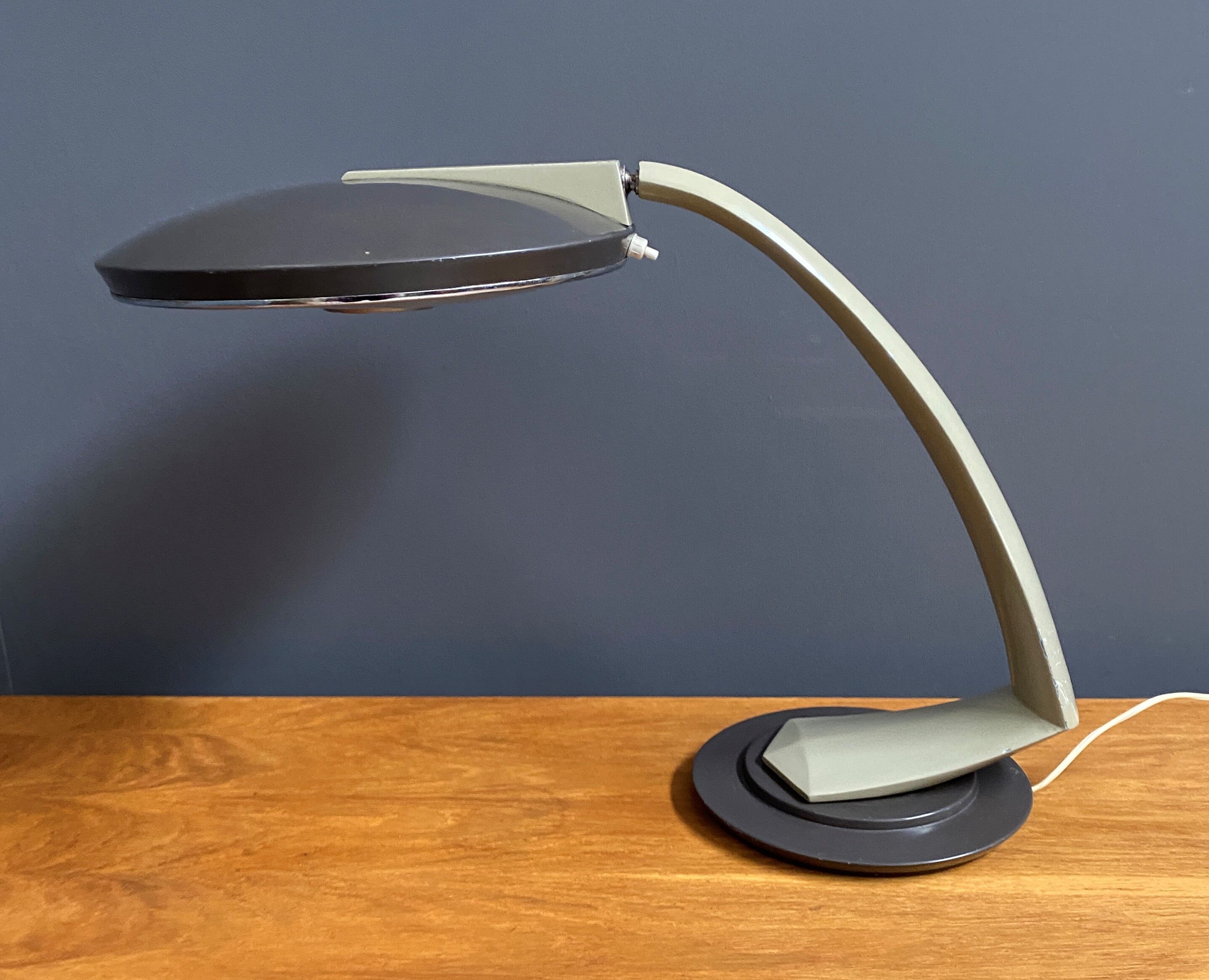 Lupela / Fase desk lamp model Boomerang 1970s