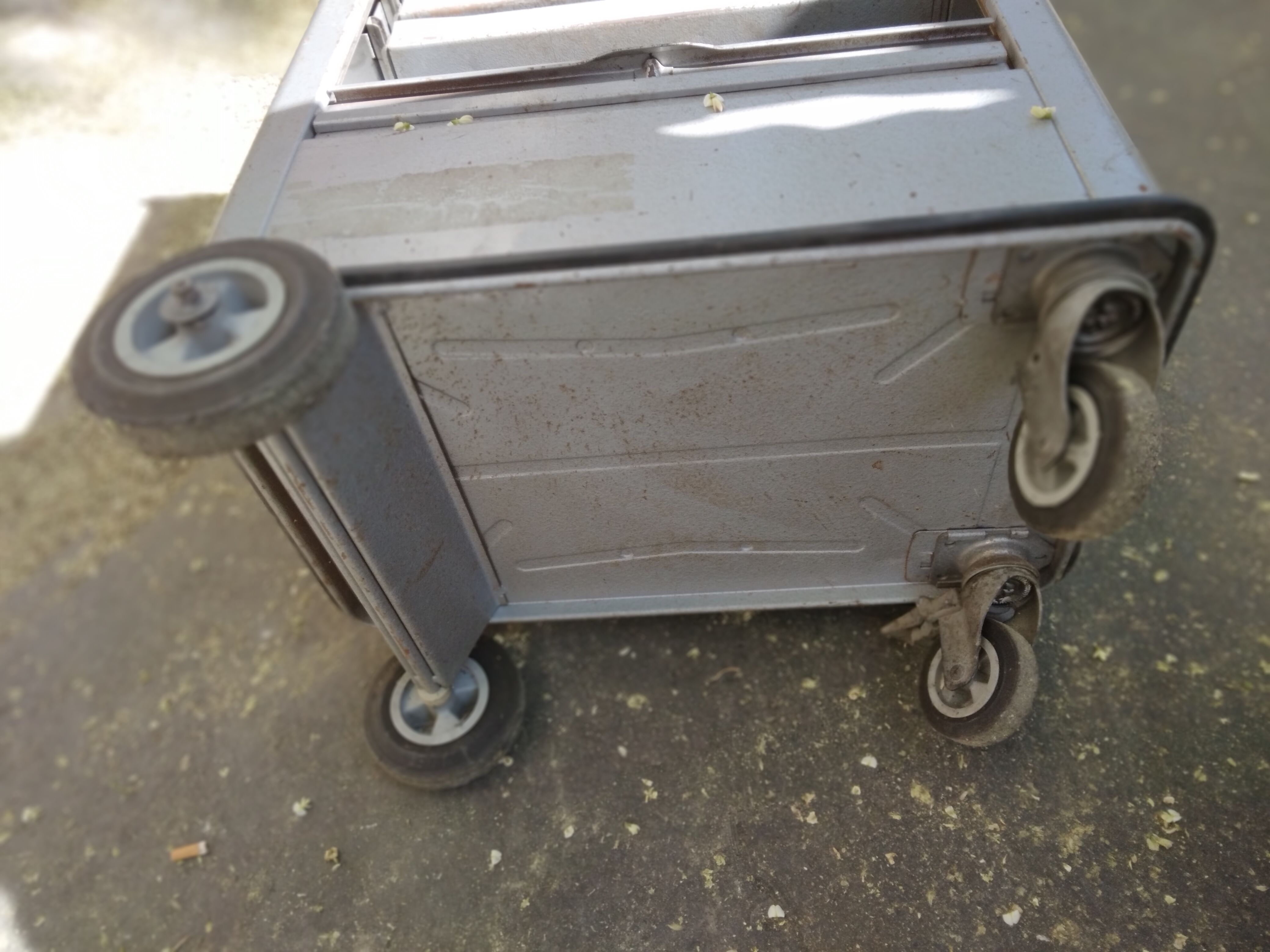 Industrial workshop maid