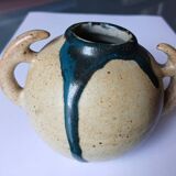 Small vase signed Pointu