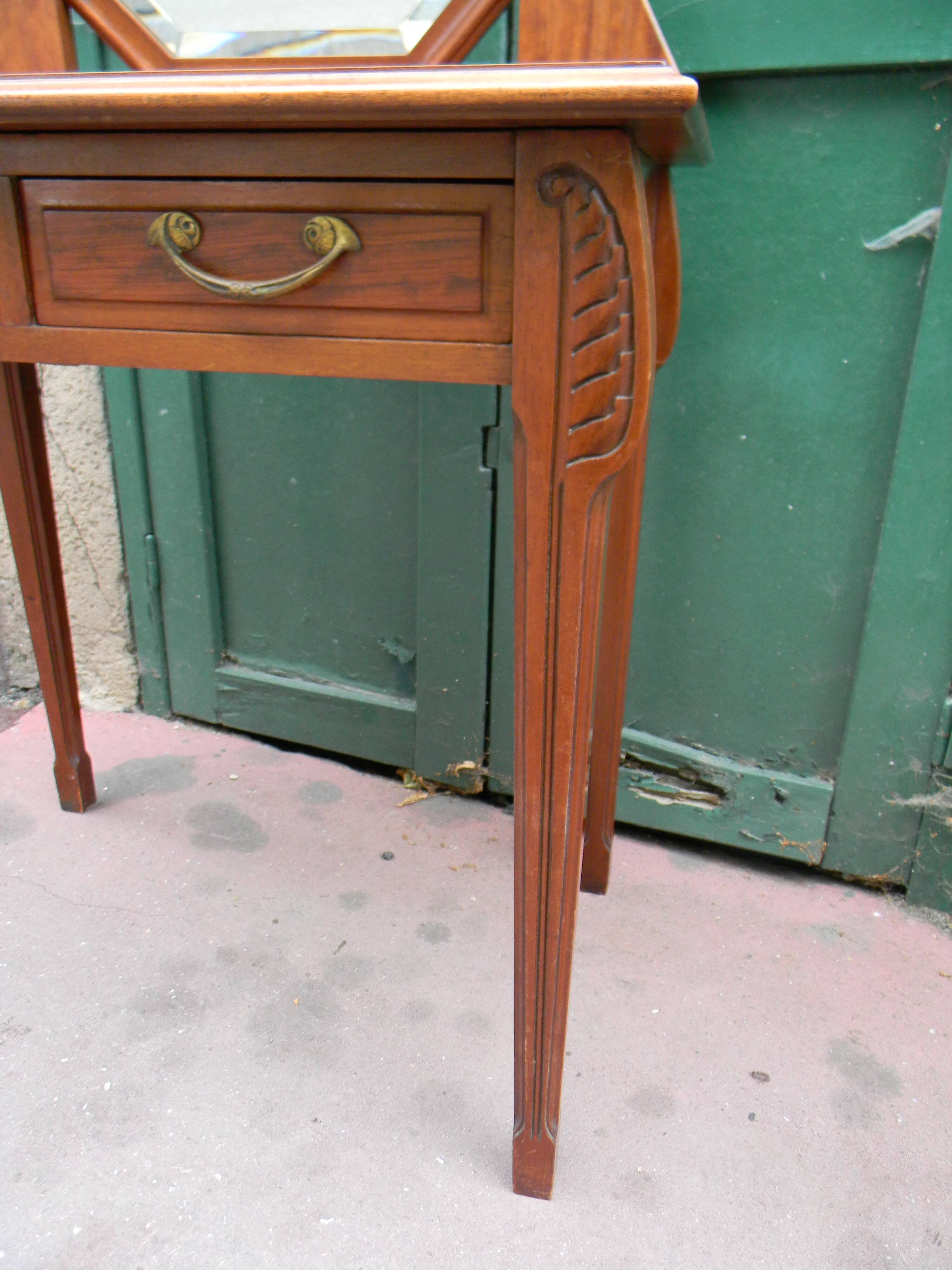 Louis Majorelle Art Deco dressing table in Mahogany