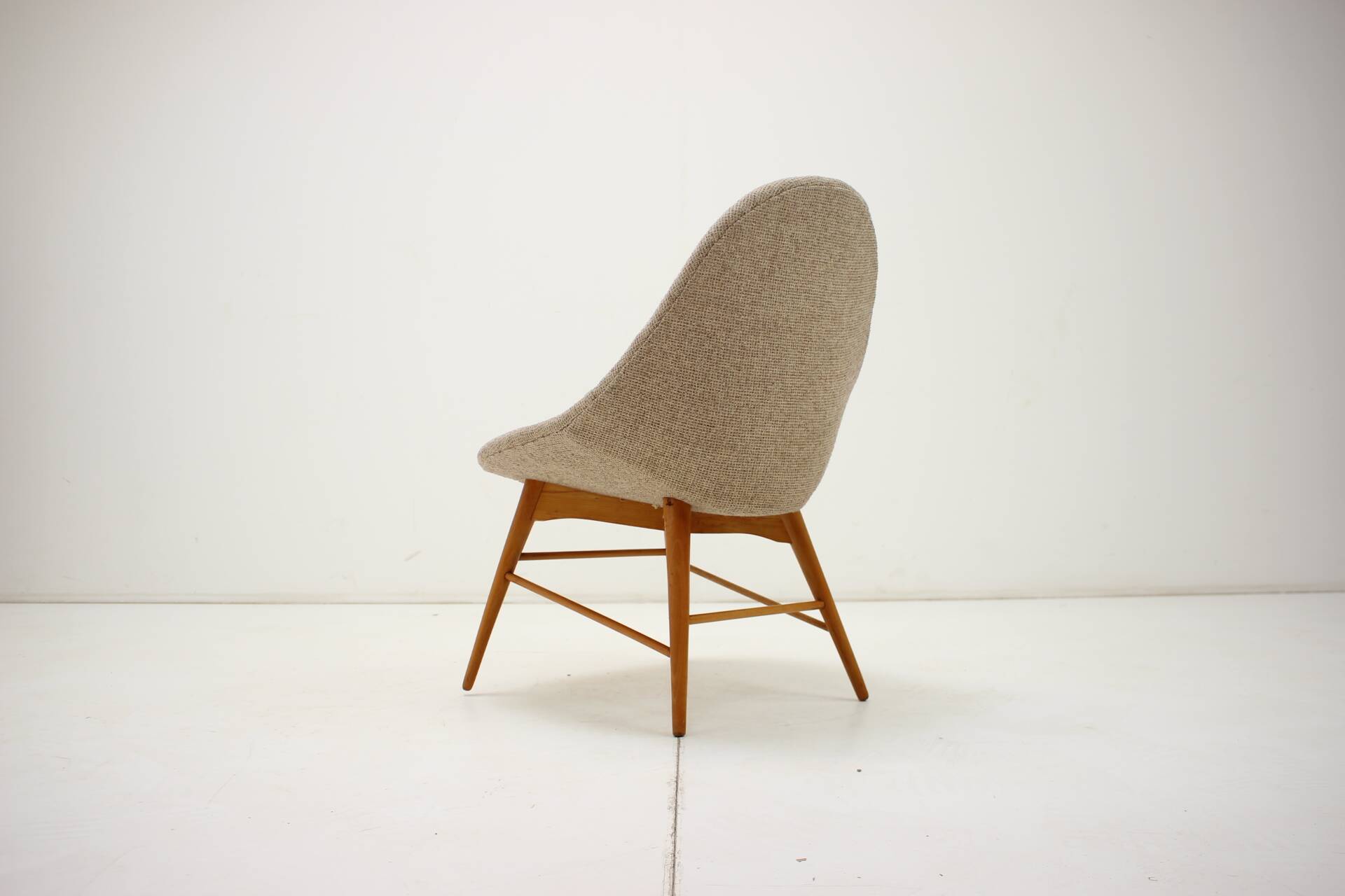 1960s Miroslav Navratil Shell Lounge Chair, Czechoslovakia
