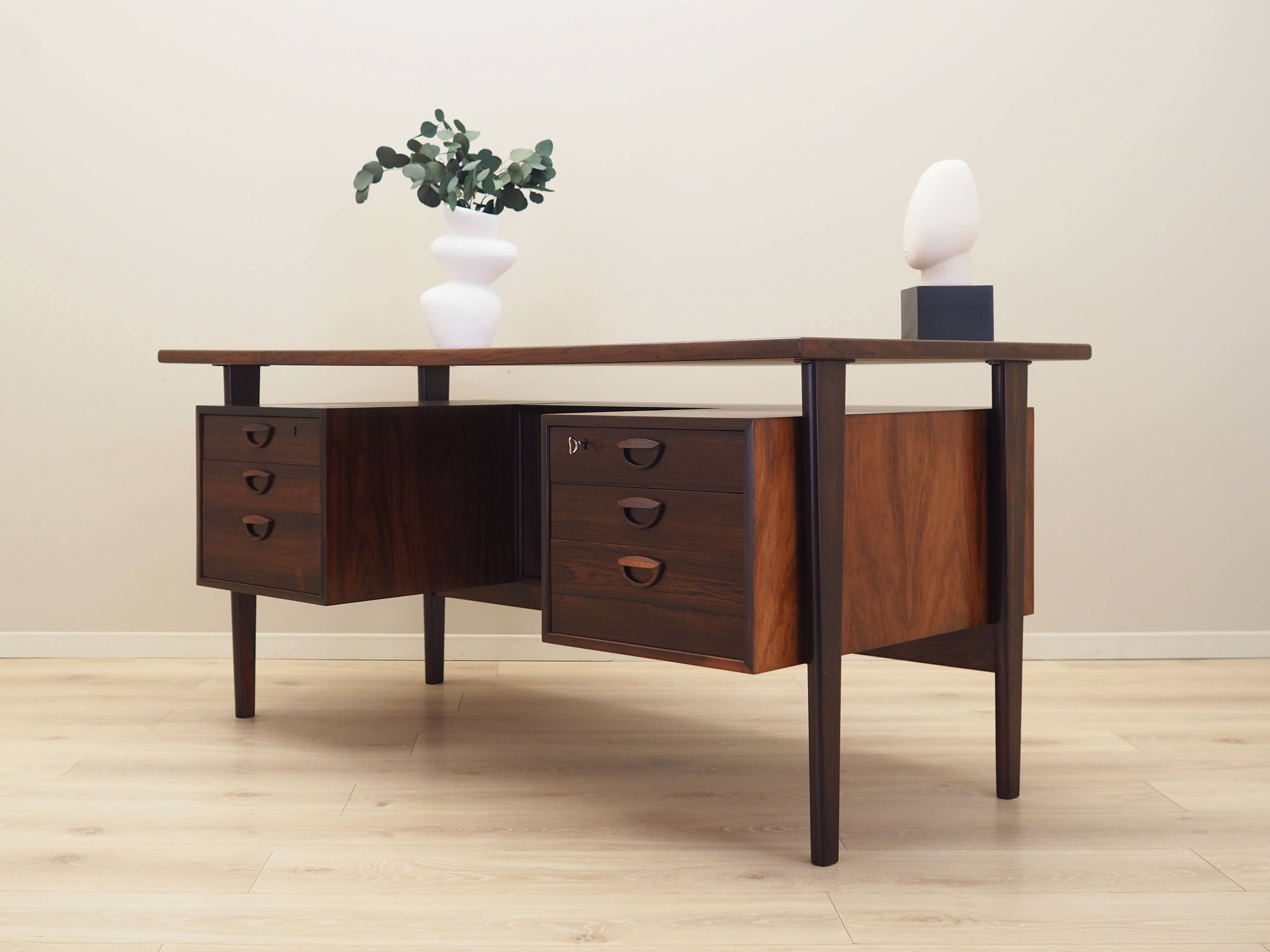 Rosewood desk, Danish design, 1970s, designer: Kai Kristiansen