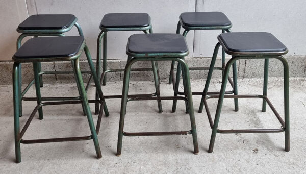 Tabourets industriels Gaston Cavaillon pour Mullca vintage