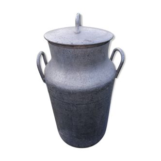 Volume milk jar made of aluminum