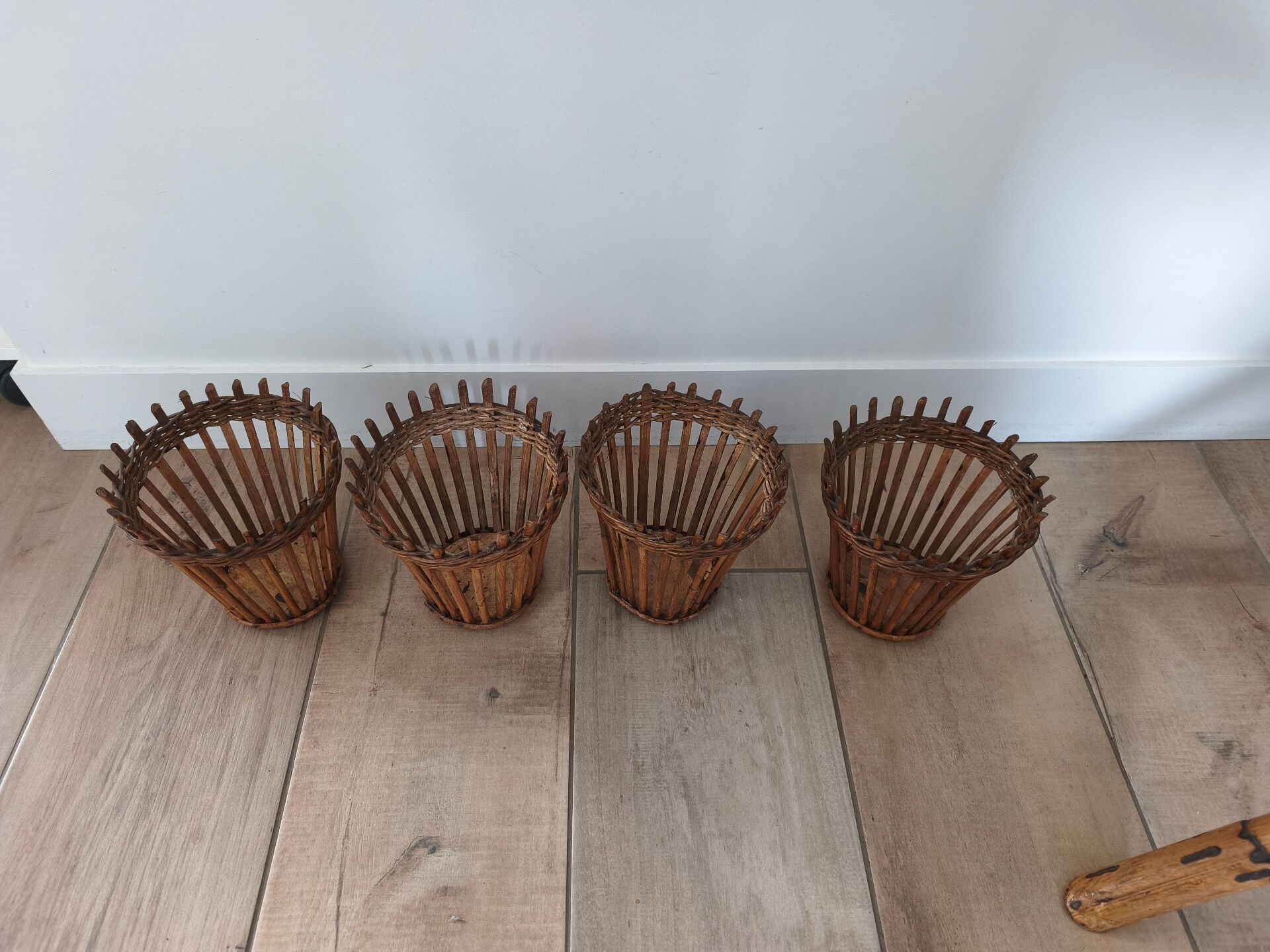 Vintage serpent plant stand in rattan and bamboo - 1960s