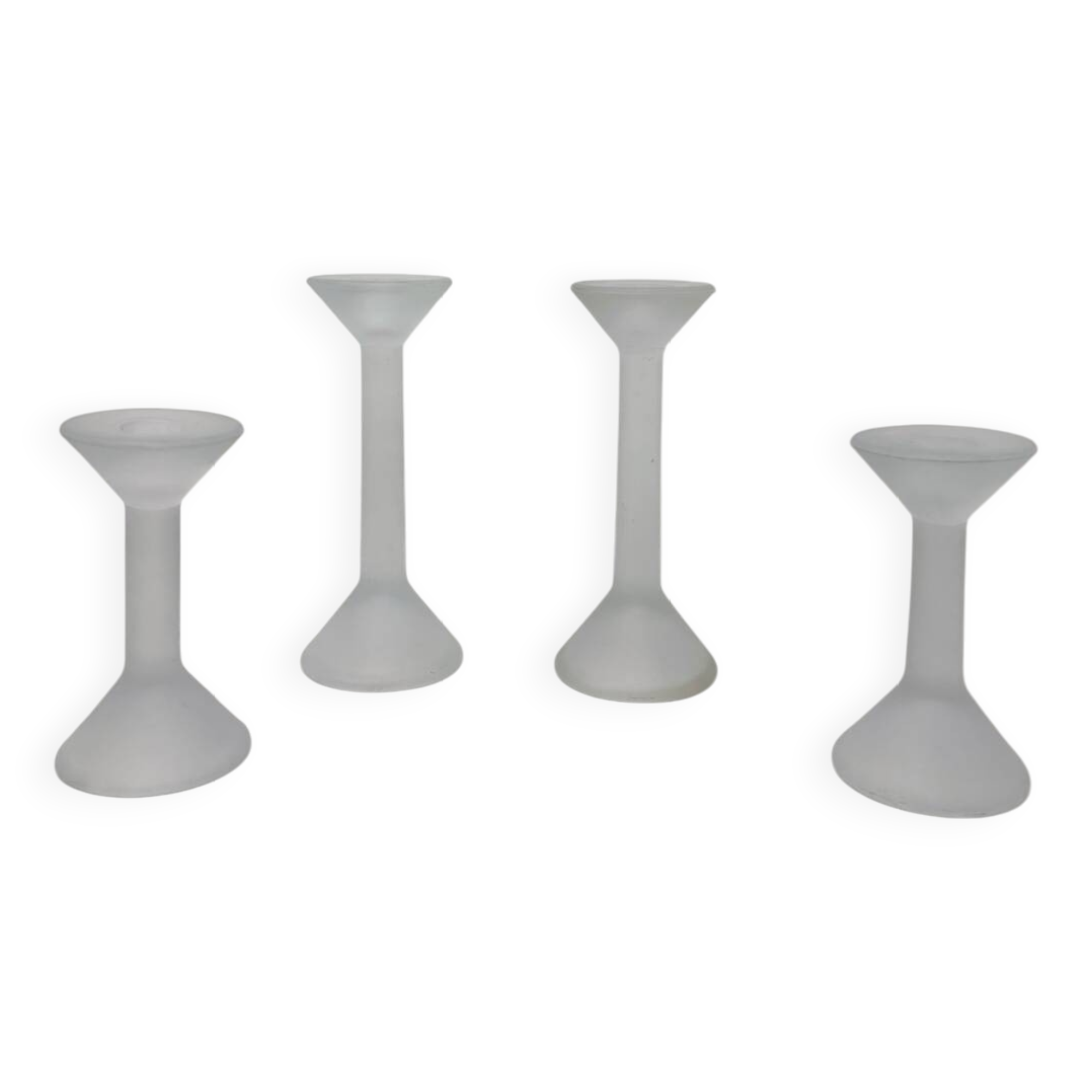 Set of 4 sand glass candle holders