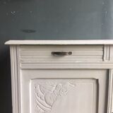 Parisian dove buffet