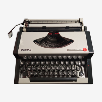 Olympia Traveller Typewriter luxury White as New
