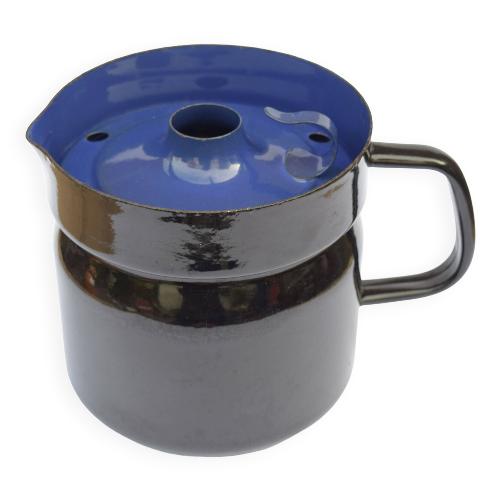 Vintage enameled sheet metal milk jug with lid for boiling milk - 1950s