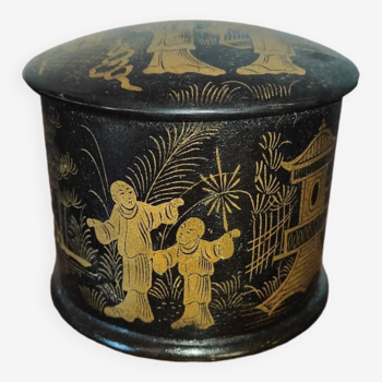 Boite à poudre de riz en carton bouilli à décor chinois Napoléon III XIXème Siècle