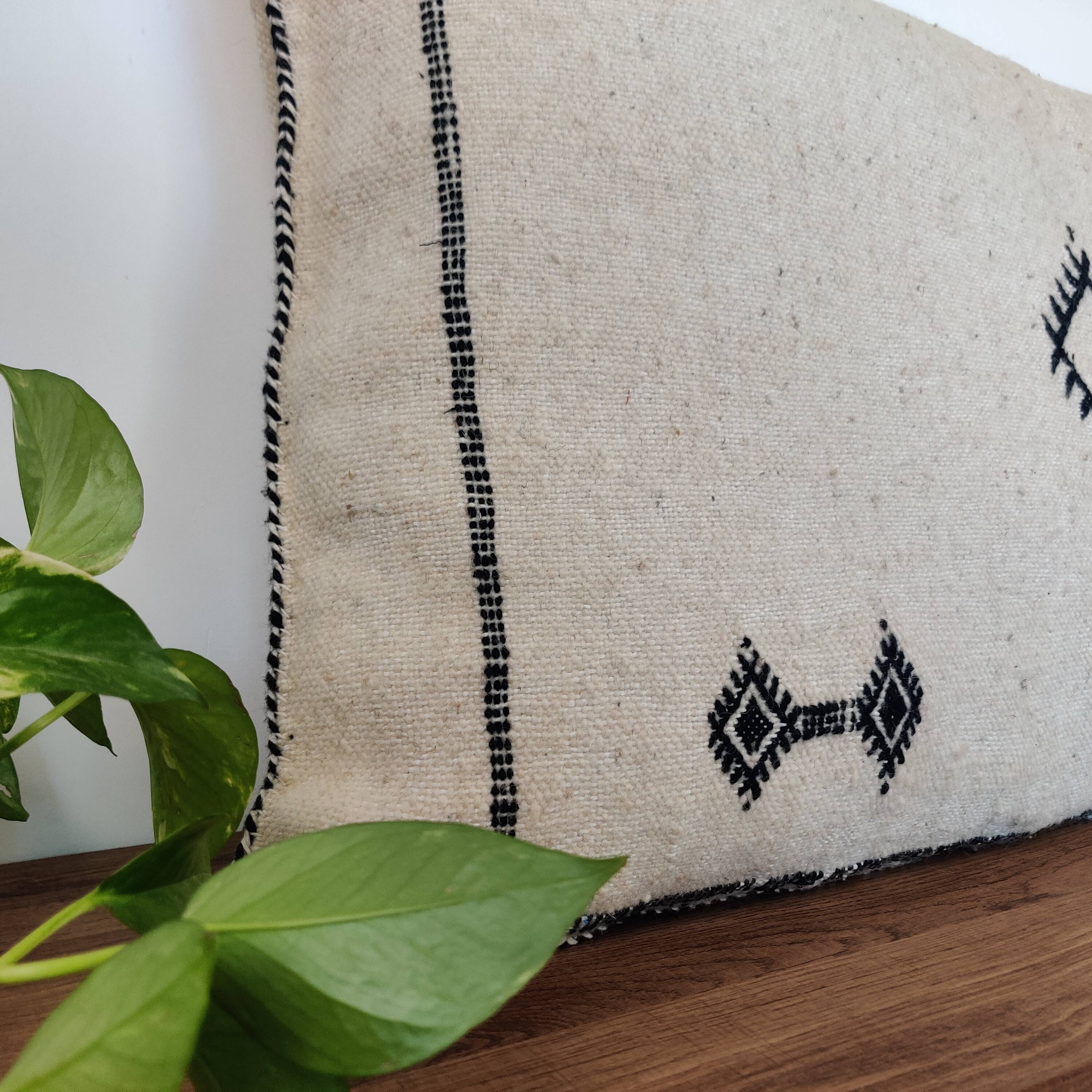 Large white ethnic Berber cushion 60x90 cm