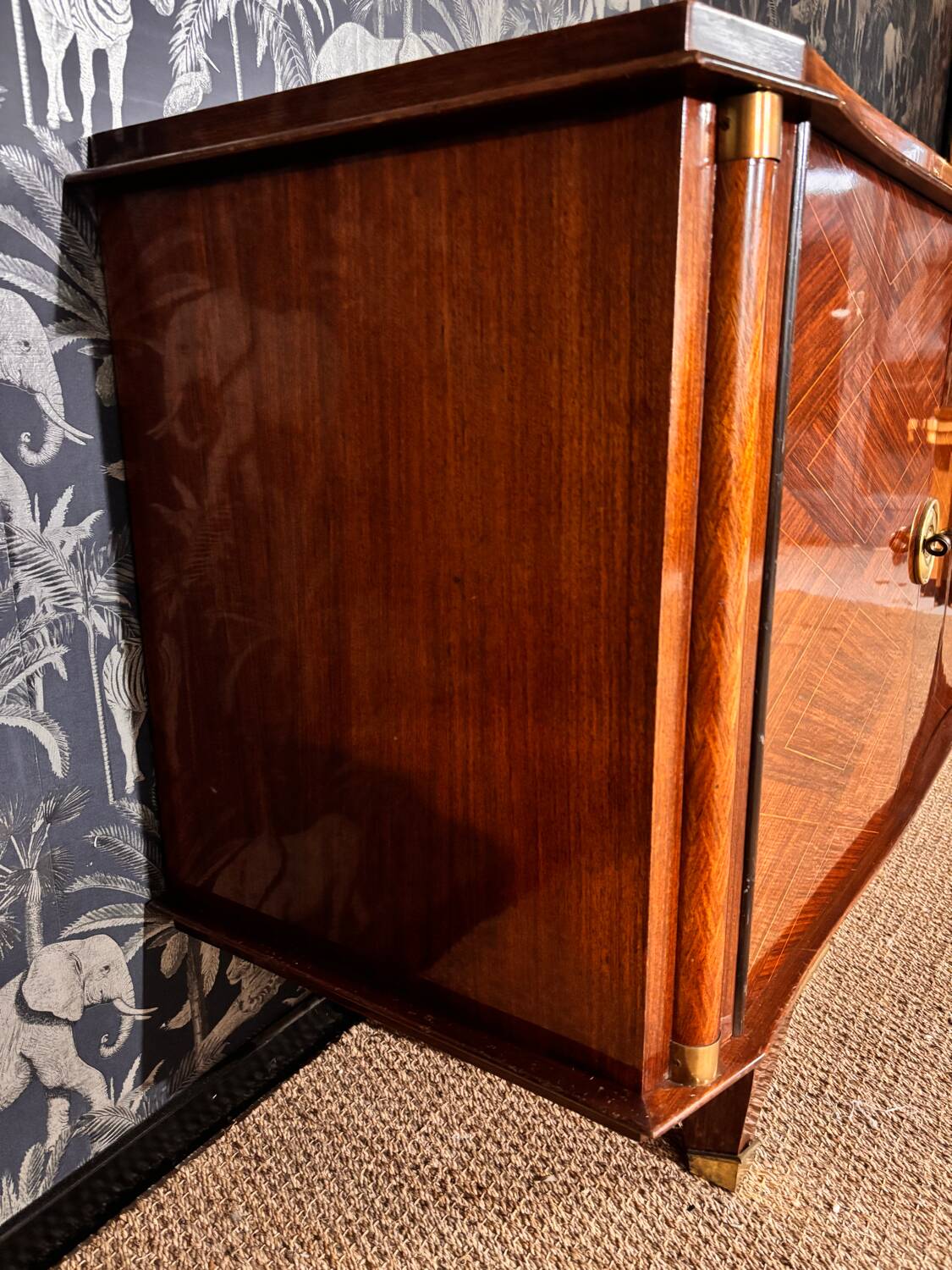 Enfilade Art Deco by Leleu from the 1940s.